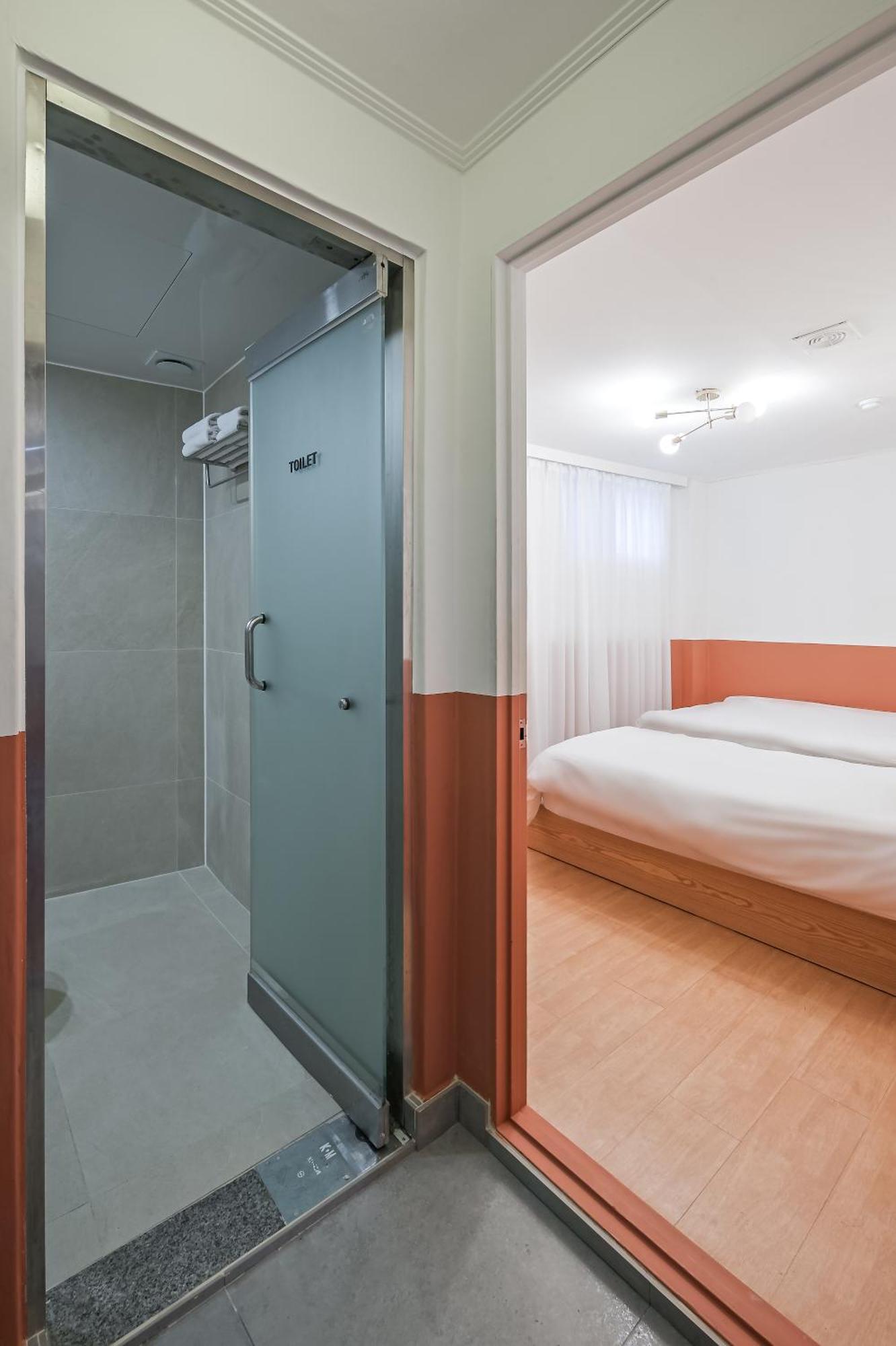 Ssh Myeongdong Dongdo Hostel Seoul Rom bilde